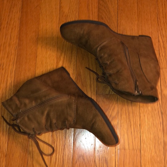 America Wedge Booties 11 Brown - Picture 2 of 8